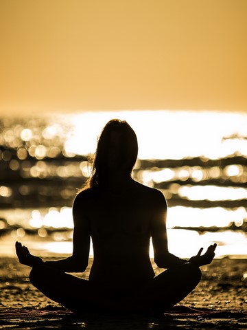 ALBUM YOGA AU SOLEIL